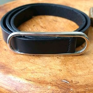 BCBG MAX AZRIA Vintage Black Leather belt